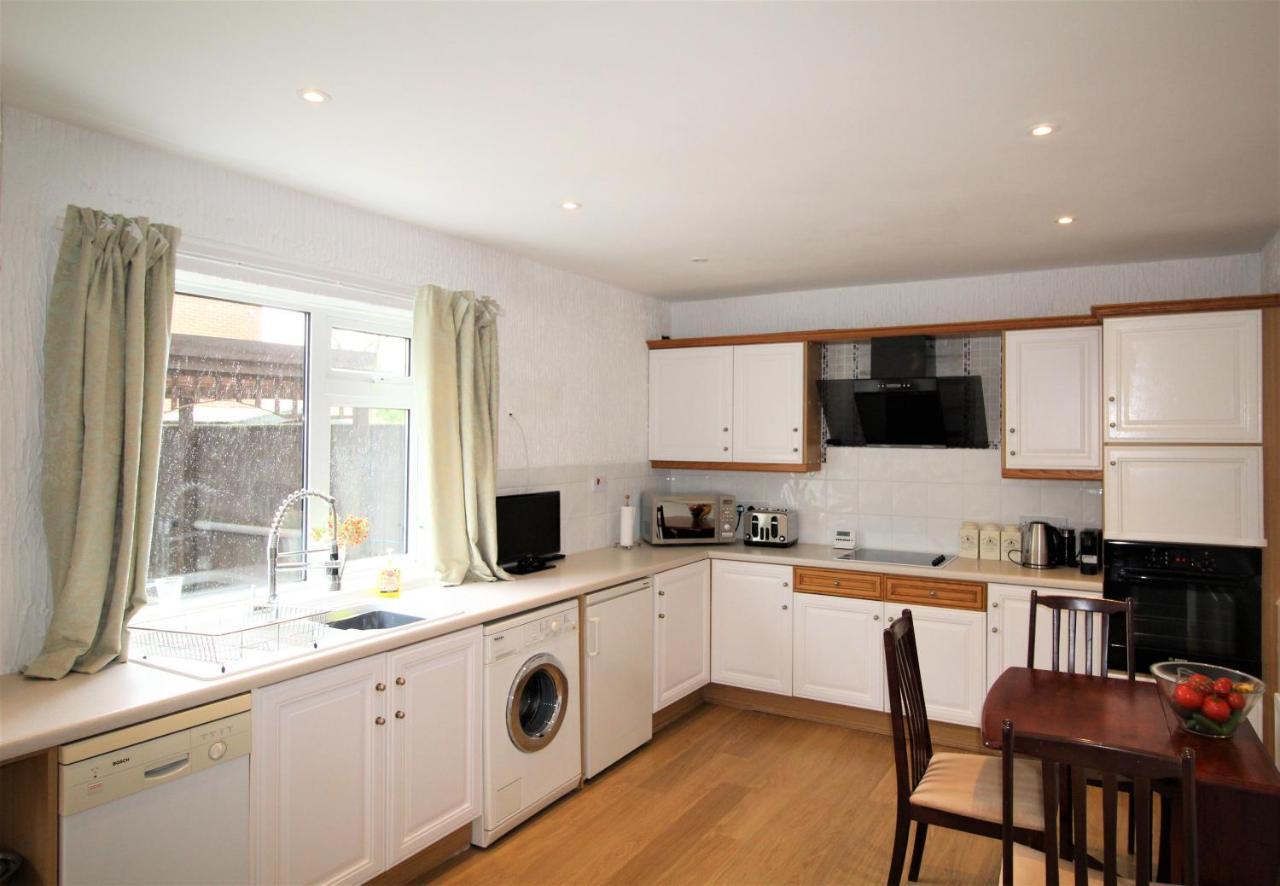 Whitley Bay - Sleeps 6 - Refurbished Throughout - Fast Wifi - Dogs Welcome Zewnętrze zdjęcie